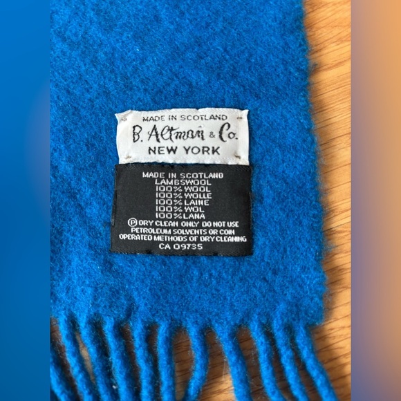 B. Alman a Co blue scarf - Picture 2 of 6